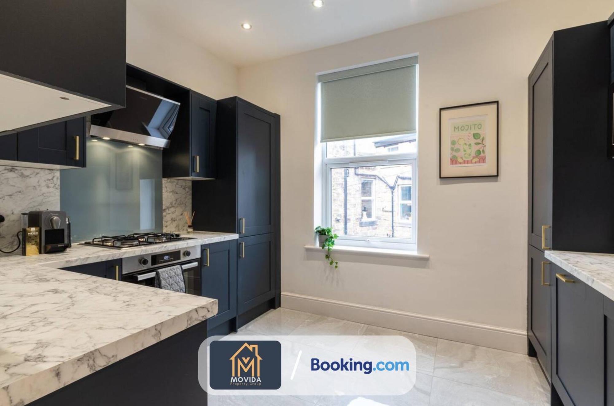 Central Elegant Three Bed Duplex By Movida Property Group Short Lets & Serviced Accommodation Гаррогейт Екстер'єр фото